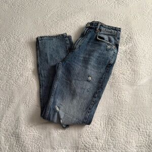 We The Free Dakota Straight Leg Jeans Distressed Size 26